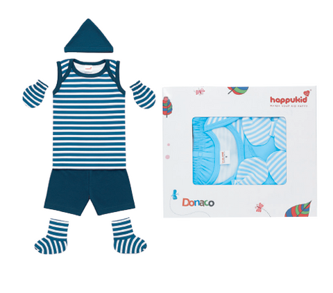 Mandee Newborn Baby Clothing Gift Set | Dress, Towel, Booties & Mittens (0–3 Months)